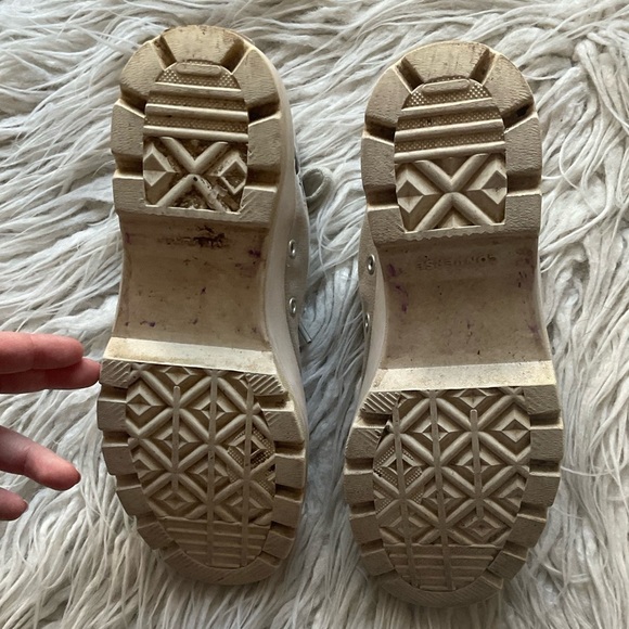 Converse Chuck Taylor All Star Lugged Desert Sand Platform Hi Top Sneakers Sz 7 - Picture 9 of 15